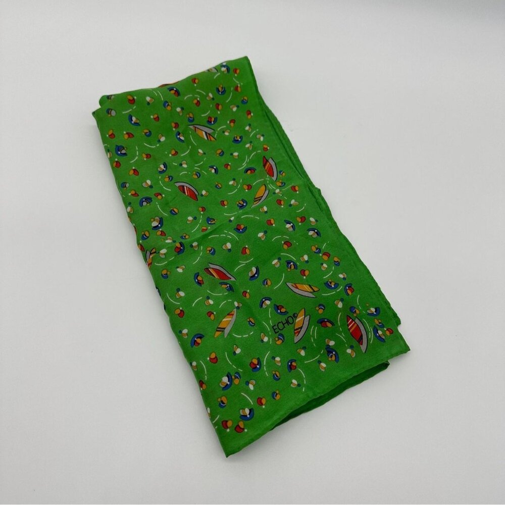 Vintage Echo Green Scarf Flying Saucers Hand Rolled Edge Retro Retro Fashion